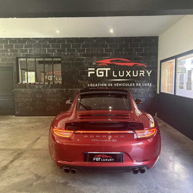 prix-location-voiture-Porsche 911 carrera 4s (991)-sport-sportive-exception-loc-weekend-pontarlier-suisse-besancon-journée-1-2-jours-01