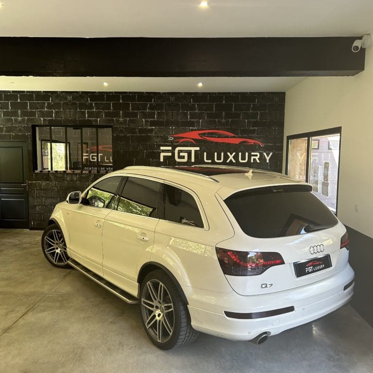 prix-location-voiture-audit-Q7-Sline-familliale-montagne-vacances-ski-metabief-alpes-loc-confortable-spacieux-weekend-pontarlier-suisse-besancon-journée-1-2-jours-02